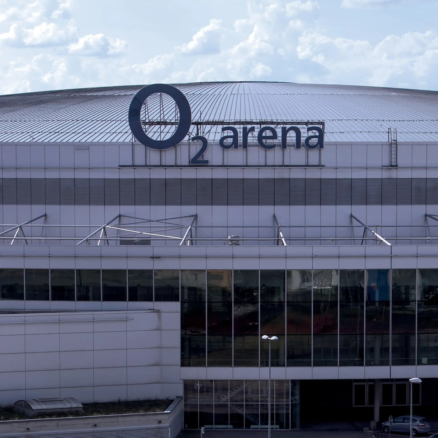 Backup for o2 arena