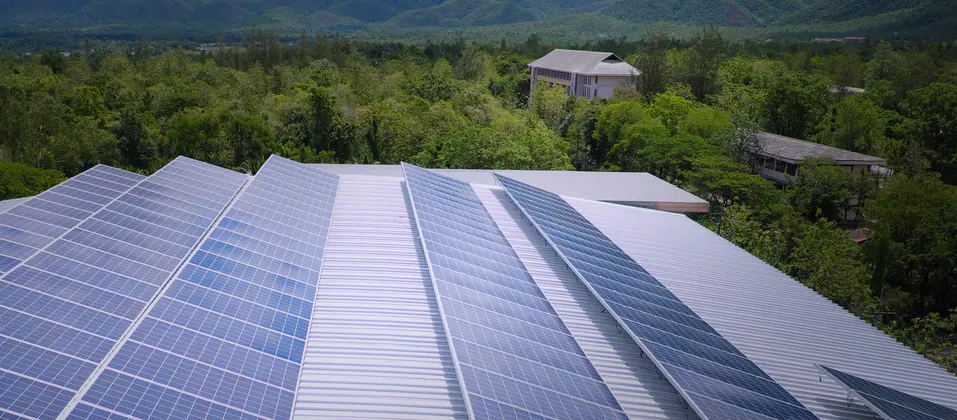 Red Earth Energy cooperation with ComAp
